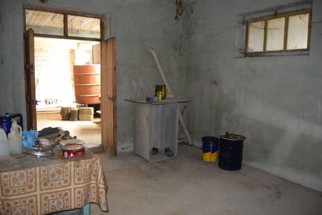 Rustico in vendita a Bellante