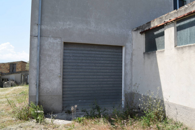 Rustico in vendita a Bellante