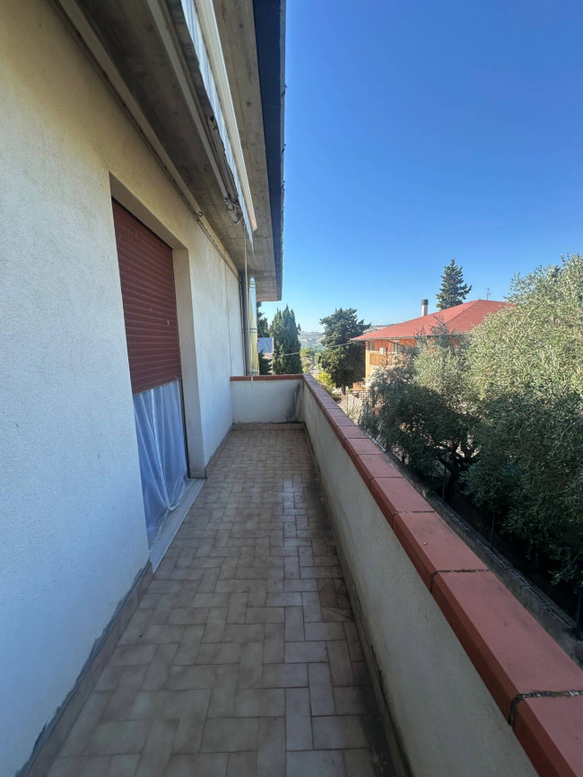 Villa in vendita a Bellante