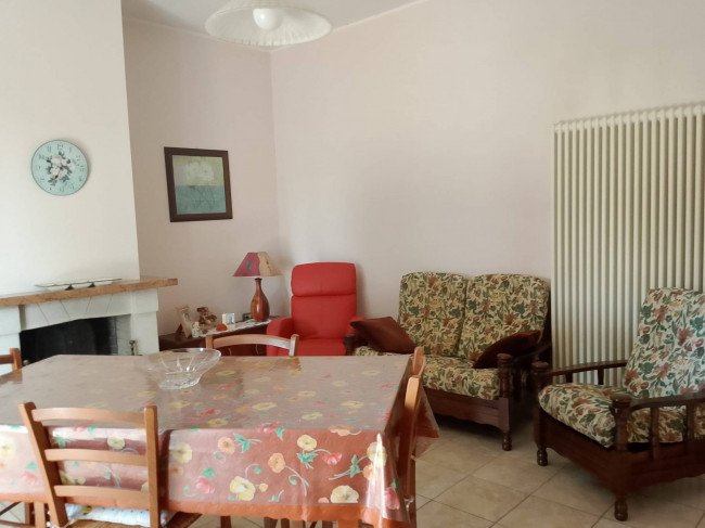 Villa in vendita a Bellante