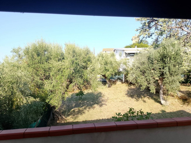 Villa in vendita a Bellante