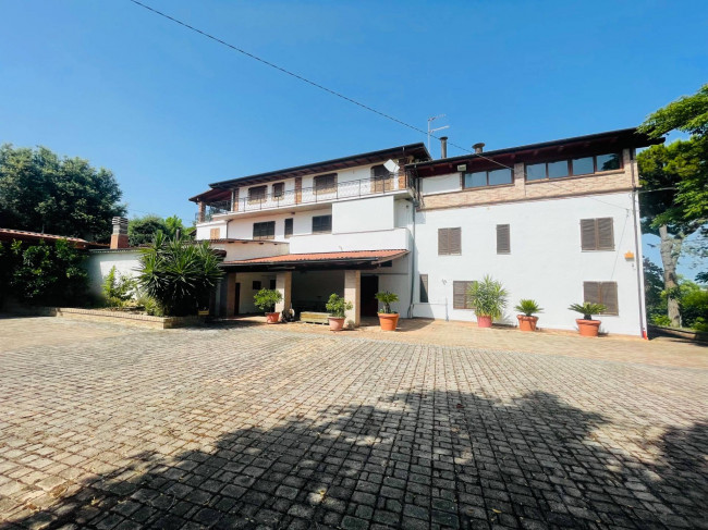 Villa in vendita a Campli
