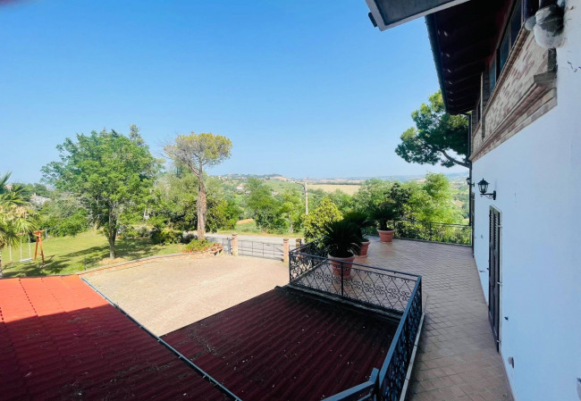Villa in vendita a Campli