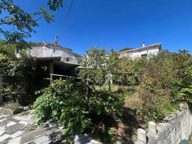 Casa singola in vendita a Campli