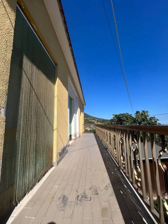 Casa singola in vendita a Campli