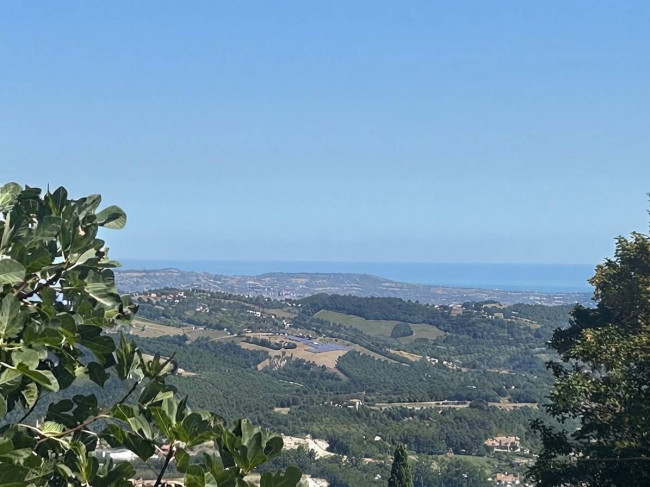 Casa singola in vendita a Campli