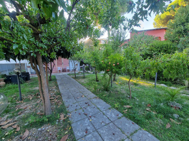 Villa in vendita a Giulianova