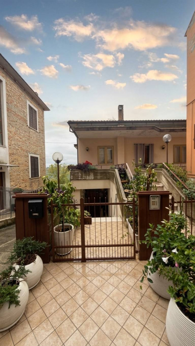 Appartamento in vendita a Notaresco