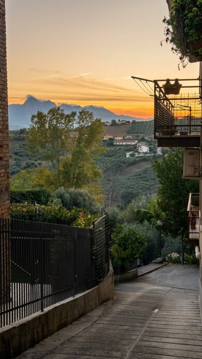 Appartamento in vendita a Notaresco