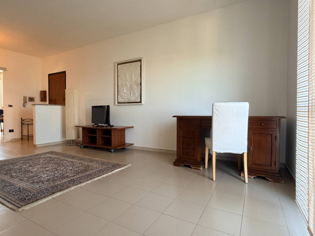 Appartamento in vendita a Carugo