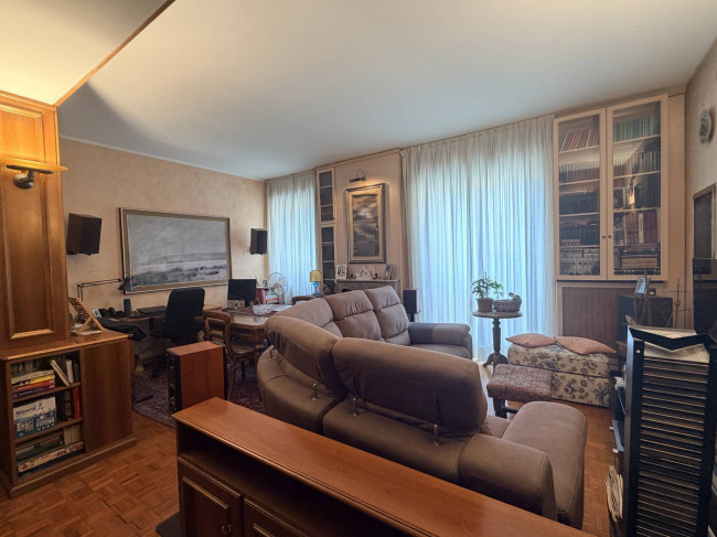 Appartamento in vendita a Nova Milanese