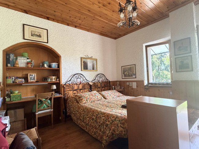 Villa in vendita a Selvino