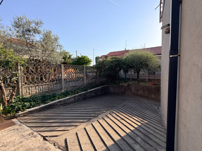 Villa in vendita a Desio