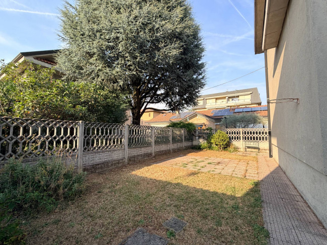 Villa in vendita a Desio