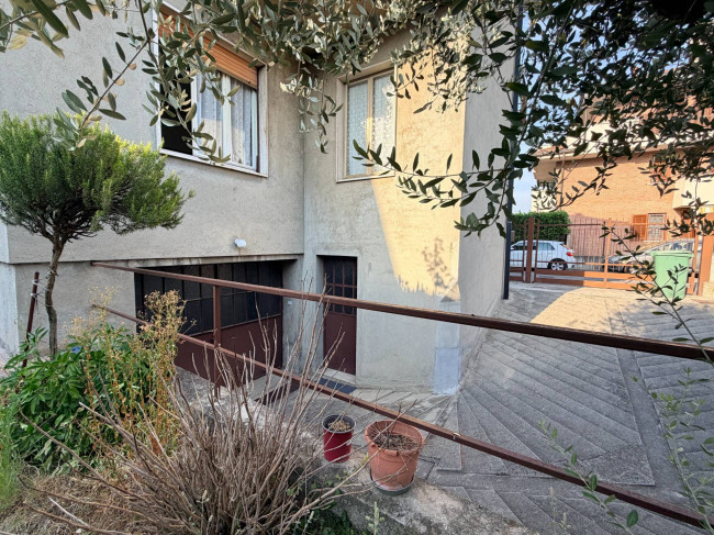 Villa in vendita a Desio