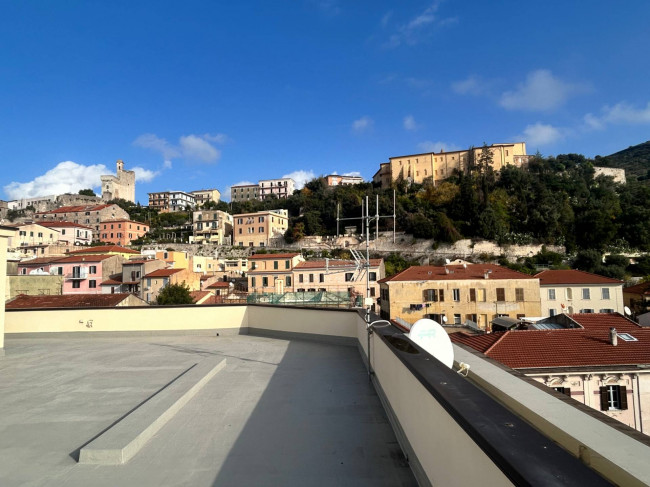 Appartamento in vendita a Terracina
