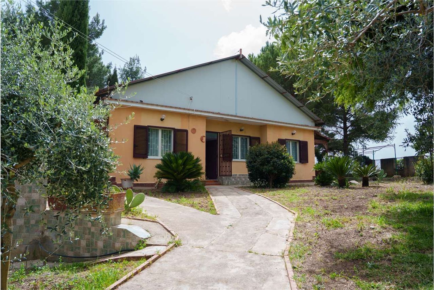 Villa a Montelepre