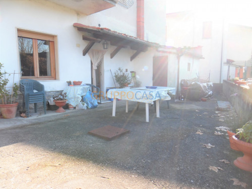 Casa indipendente in vendita a Gragnano, Capannori (LU)