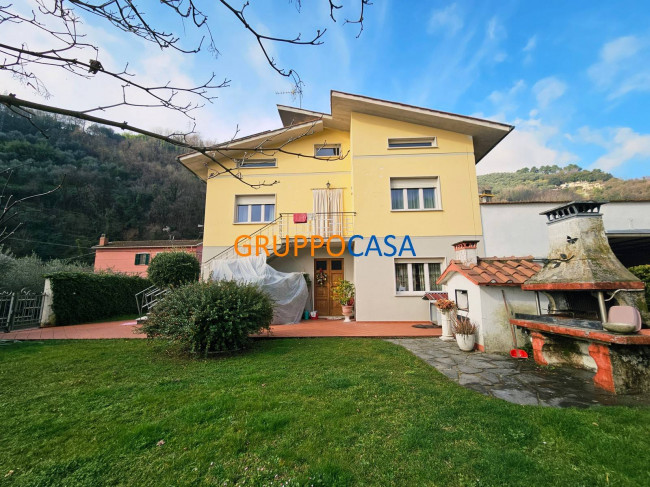 Casa indipendente in Vendita a Pescia