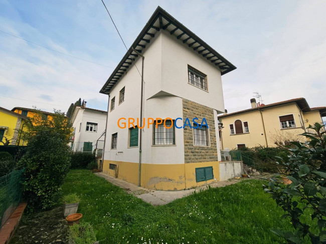 Villa singola in Vendita a Pescia