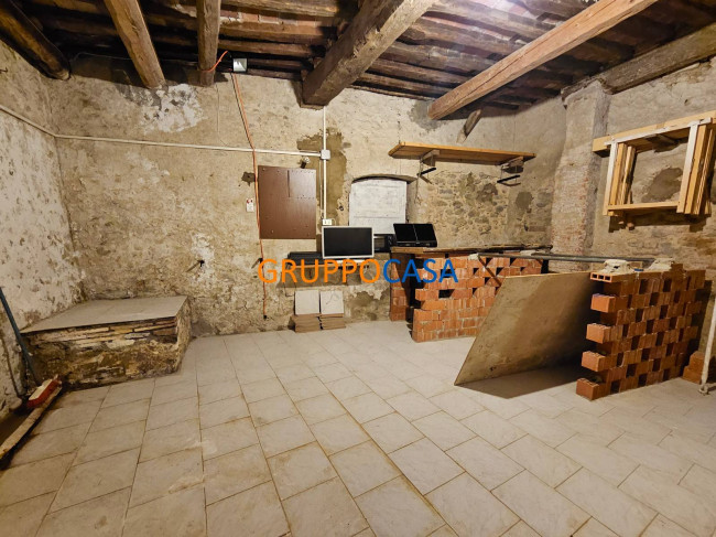 Cantina in Vendita a Pescia