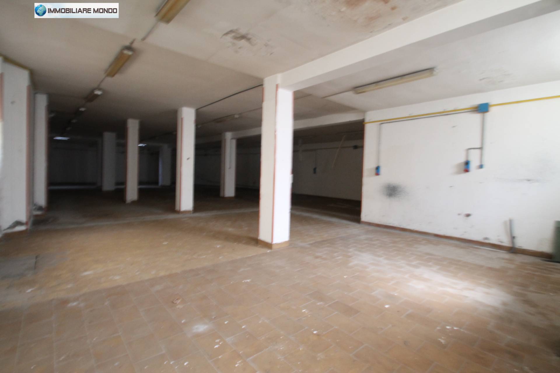 Magazzino in vendita a Termoli (CB)