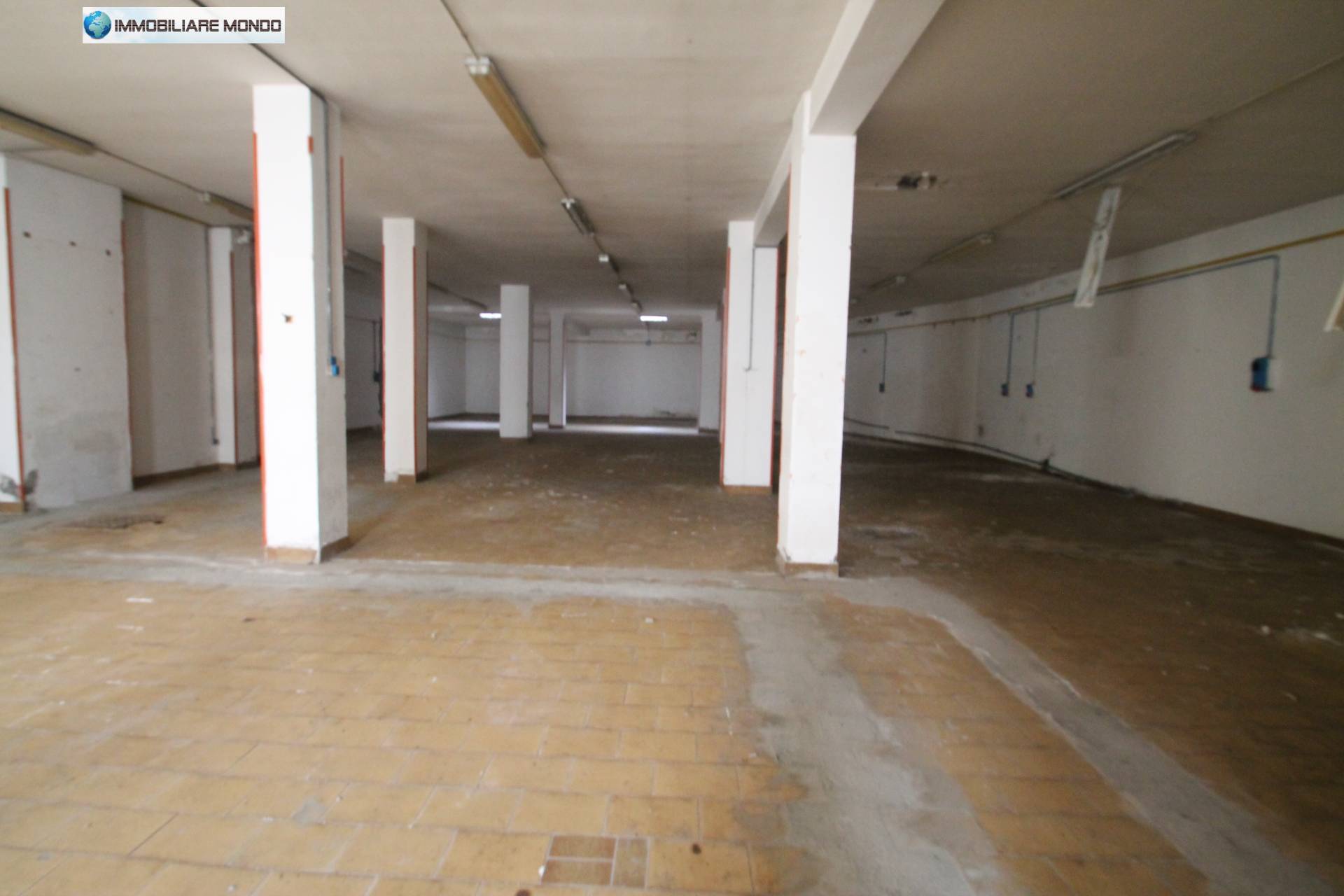 Magazzino in vendita a Termoli (CB)