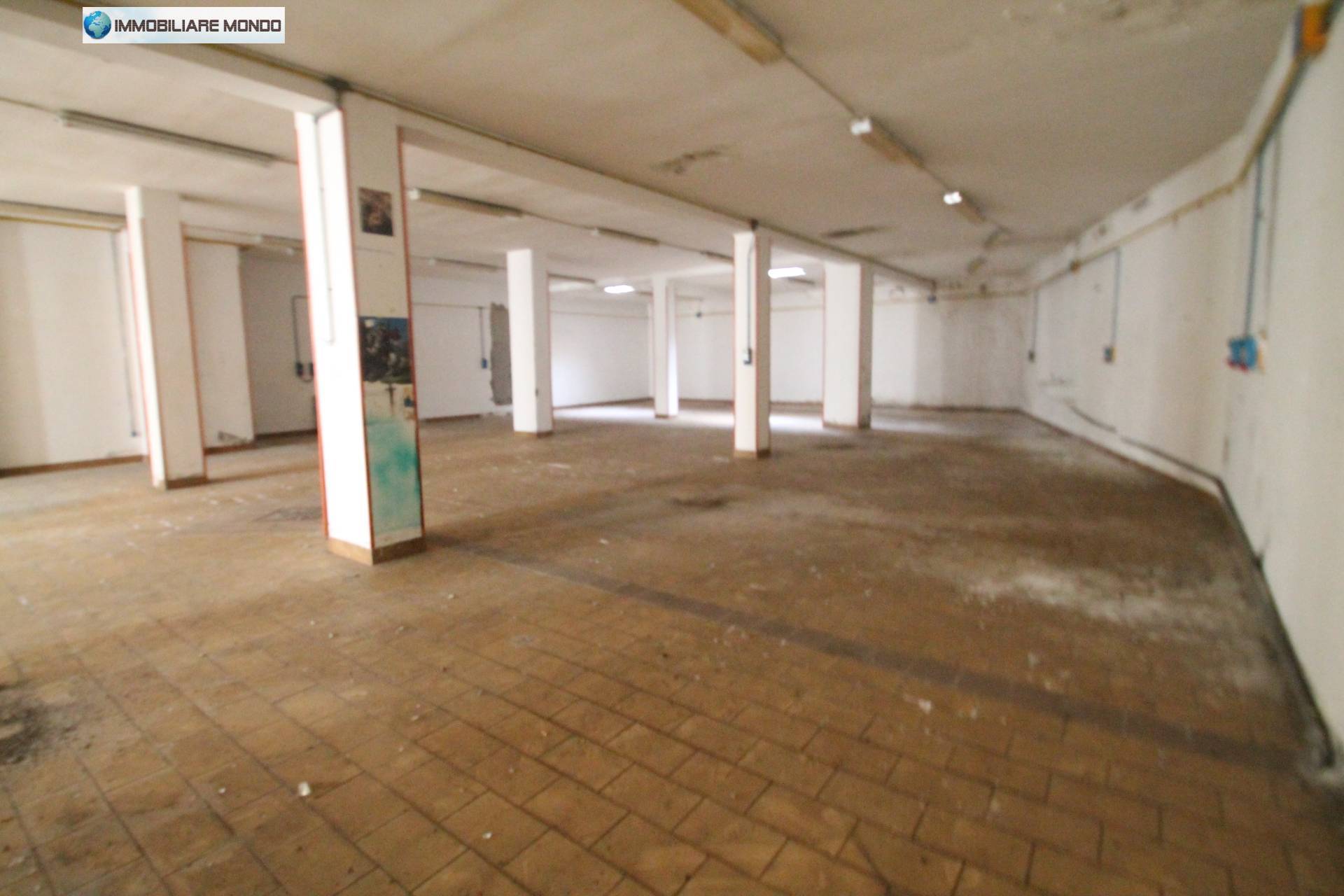 Magazzino in vendita a Termoli (CB)