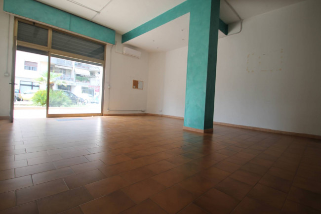 Locale commerciale a Termoli