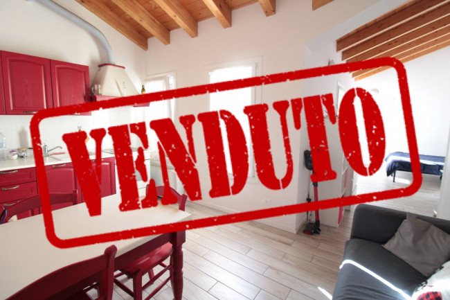 ( 1 Camera ) BILOCALE o MONOLOCALE in vendita a Cento