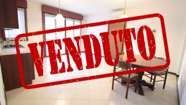 ( 2 Camere + Giardino ) APPARTAMENTO con GIARDINO in vendita a Cento