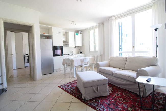 ( 2 Camere ) APPARTAMENTO in affitto a Cento