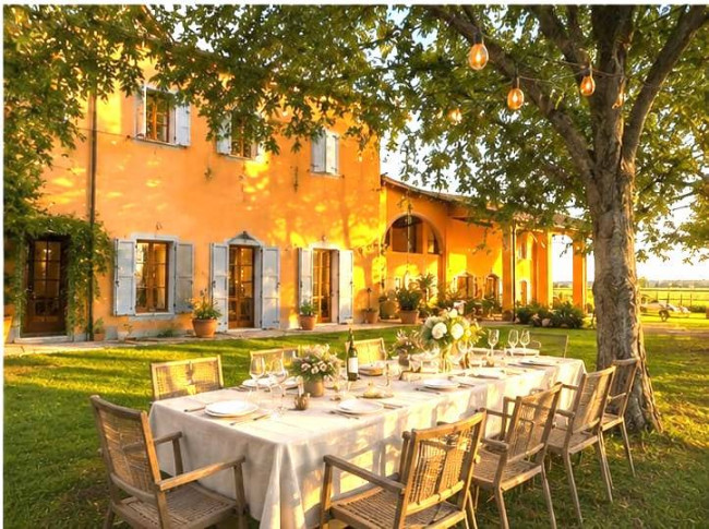 ( VILLA ) - CASA INDIPENDENTE in vendita a Finale Emilia