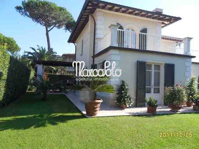 Villa FORTE DEI MARMI affitto    Agenzia Immobiliare Marco Polo