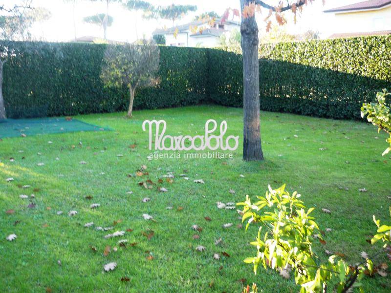 Villa FORTE DEI MARMI affitto  Centro  Agenzia Immobiliare Marco Polo
