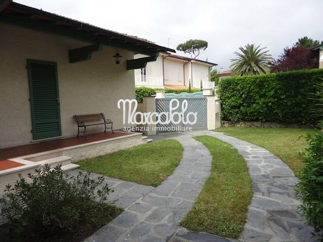 Villa FORTE DEI MARMI affitto  Centro  Agenzia Immobiliare Marco Polo