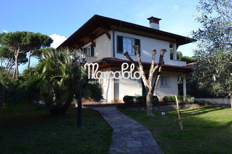  forte dei marmi affitto quart: centro agenzia immobiliare marco polo