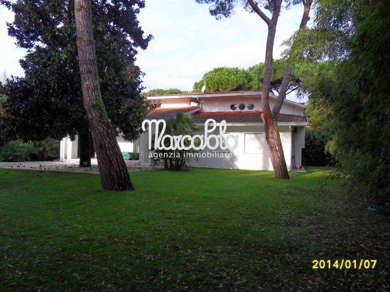 Villa FORTE DEI MARMI vendita  Vittoria Apuana  Agenzia Immobiliare Marco Polo