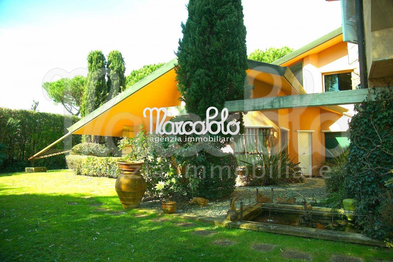 Villa CAMAIORE vendita    Agenzia Immobiliare Marco Polo