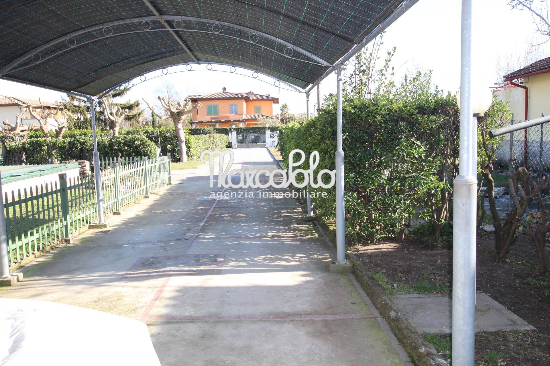  forte dei marmi affitto quart: vittoria apuana agenzia immobiliare marco polo