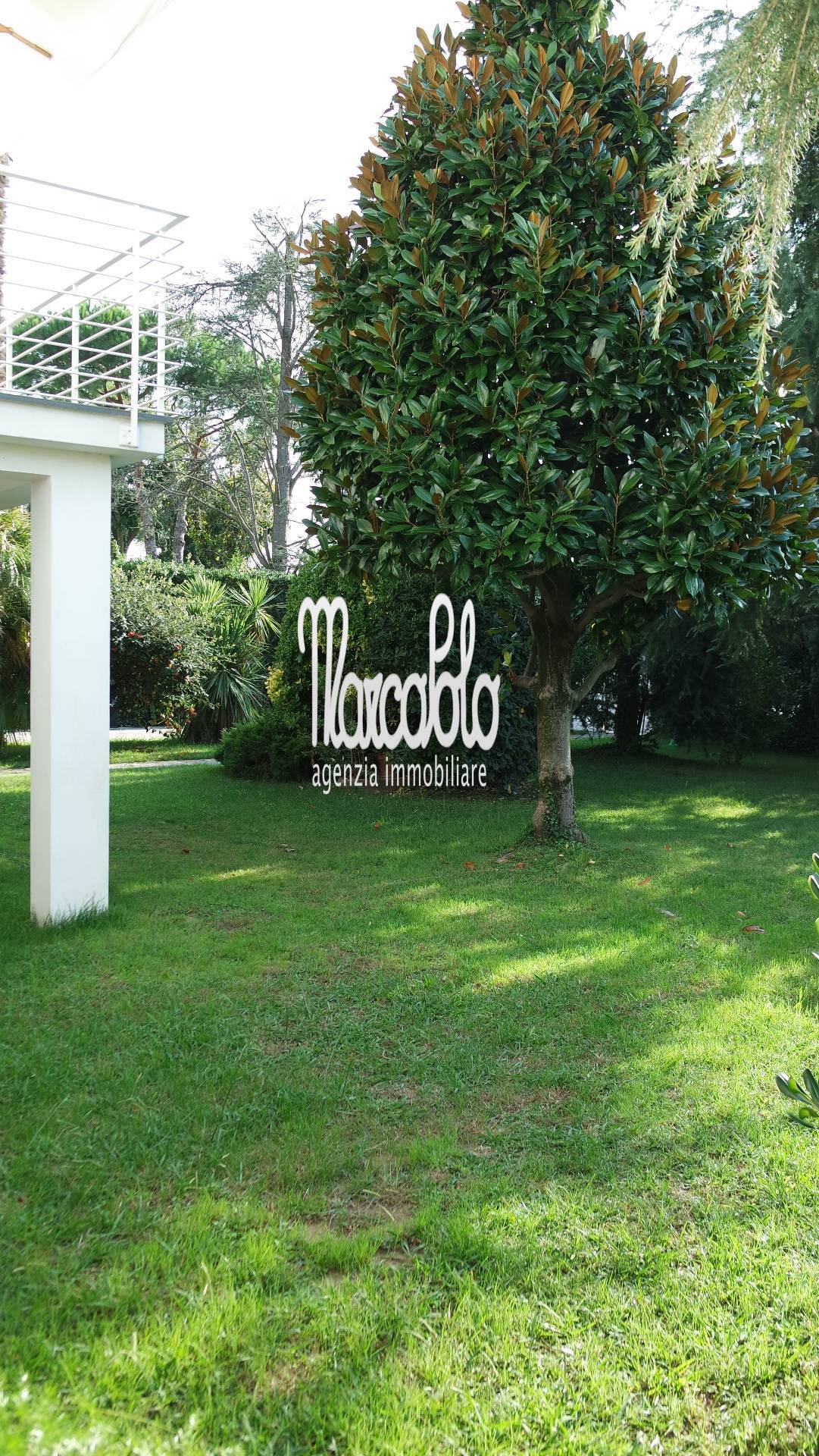 Villa FORTE DEI MARMI affitto  Centro  Agenzia Immobiliare Marco Polo