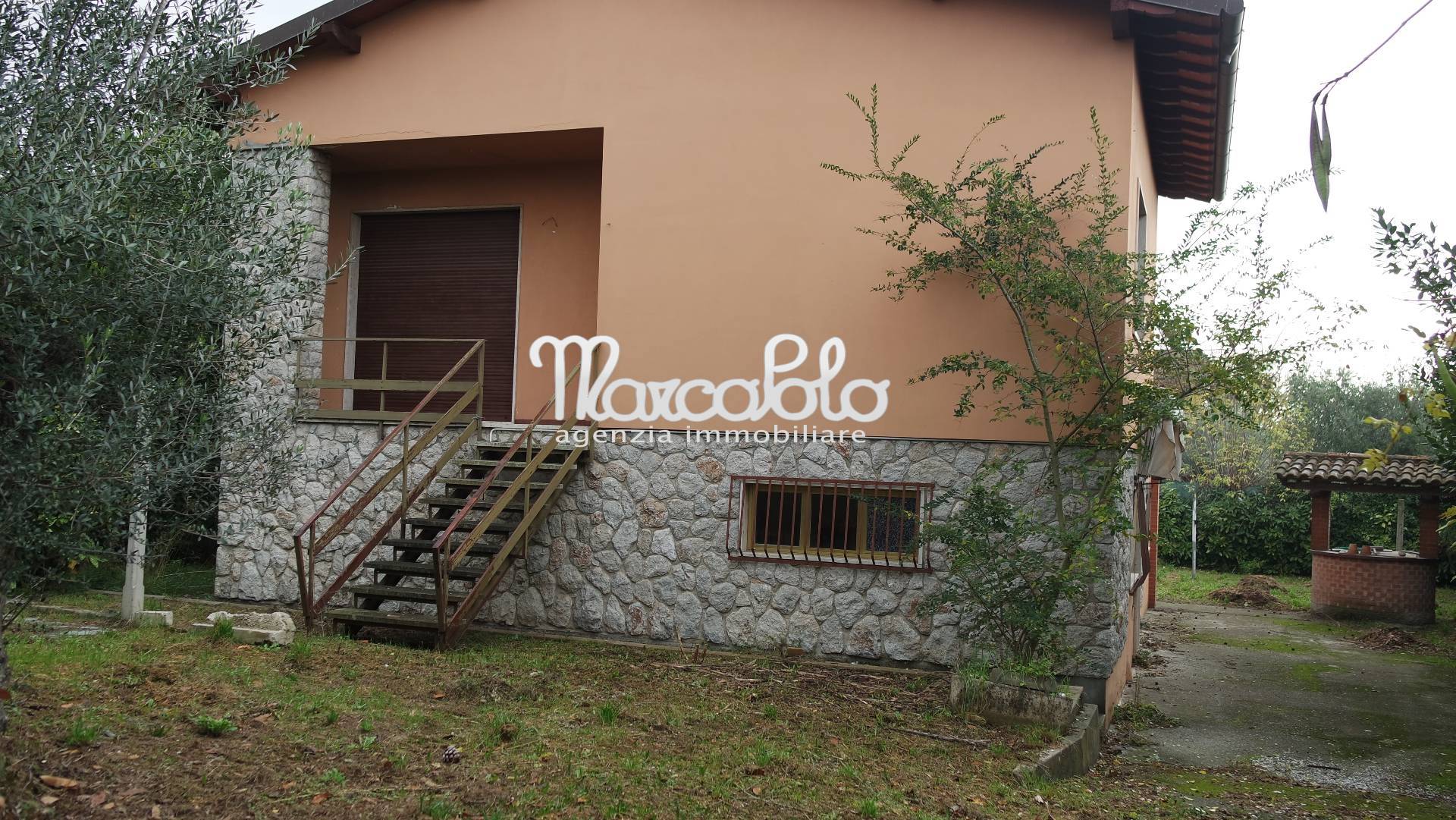  seravezza vendita quart: querceta agenzia-immobiliare-marco-polo