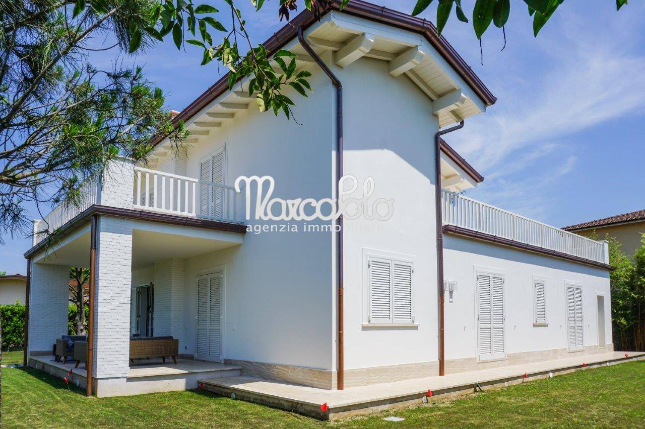 Villa FORTE DEI MARMI affitto  Centro  Agenzia Immobiliare Marco Polo