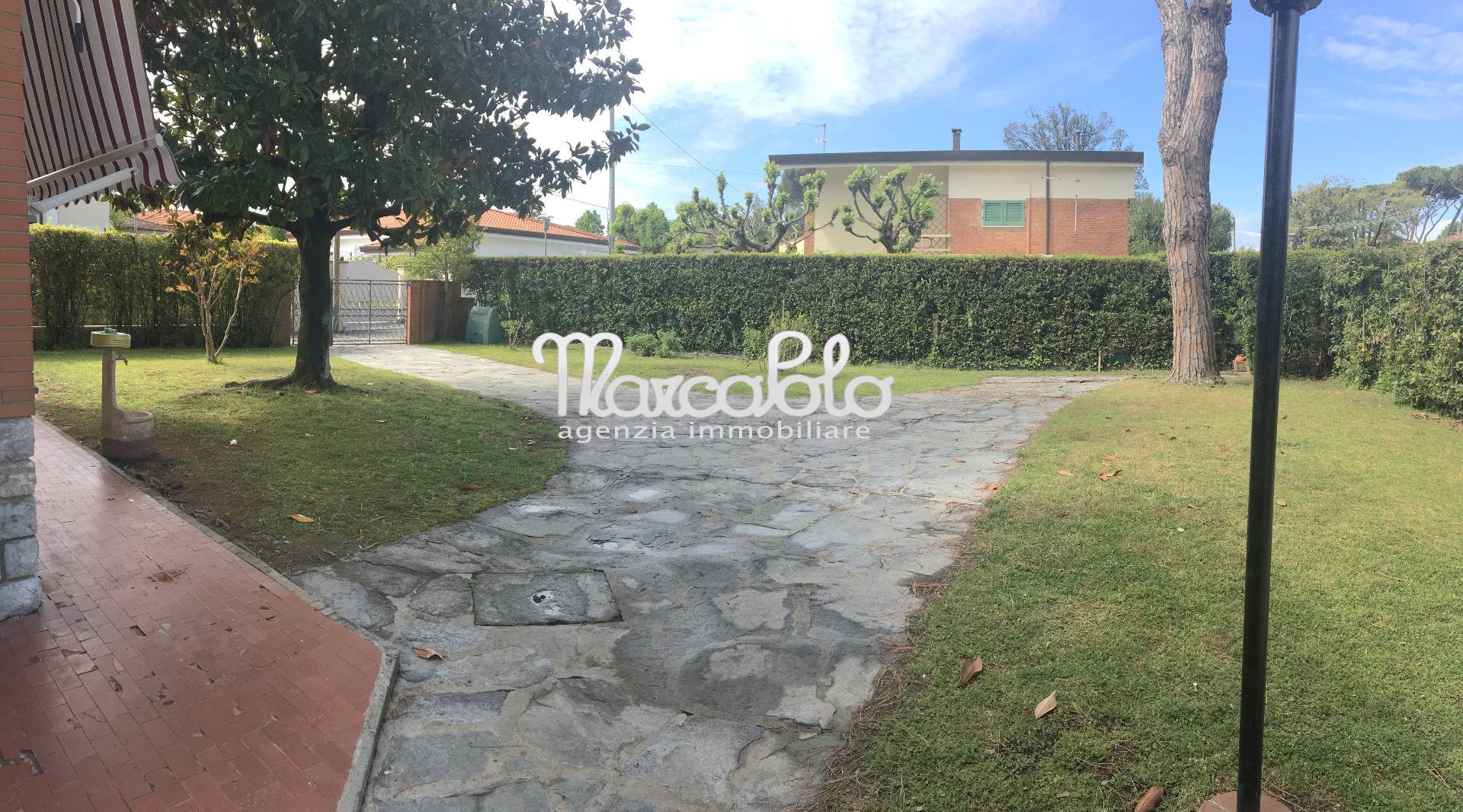 Villa FORTE DEI MARMI affitto  Centro  Agenzia Immobiliare Marco Polo