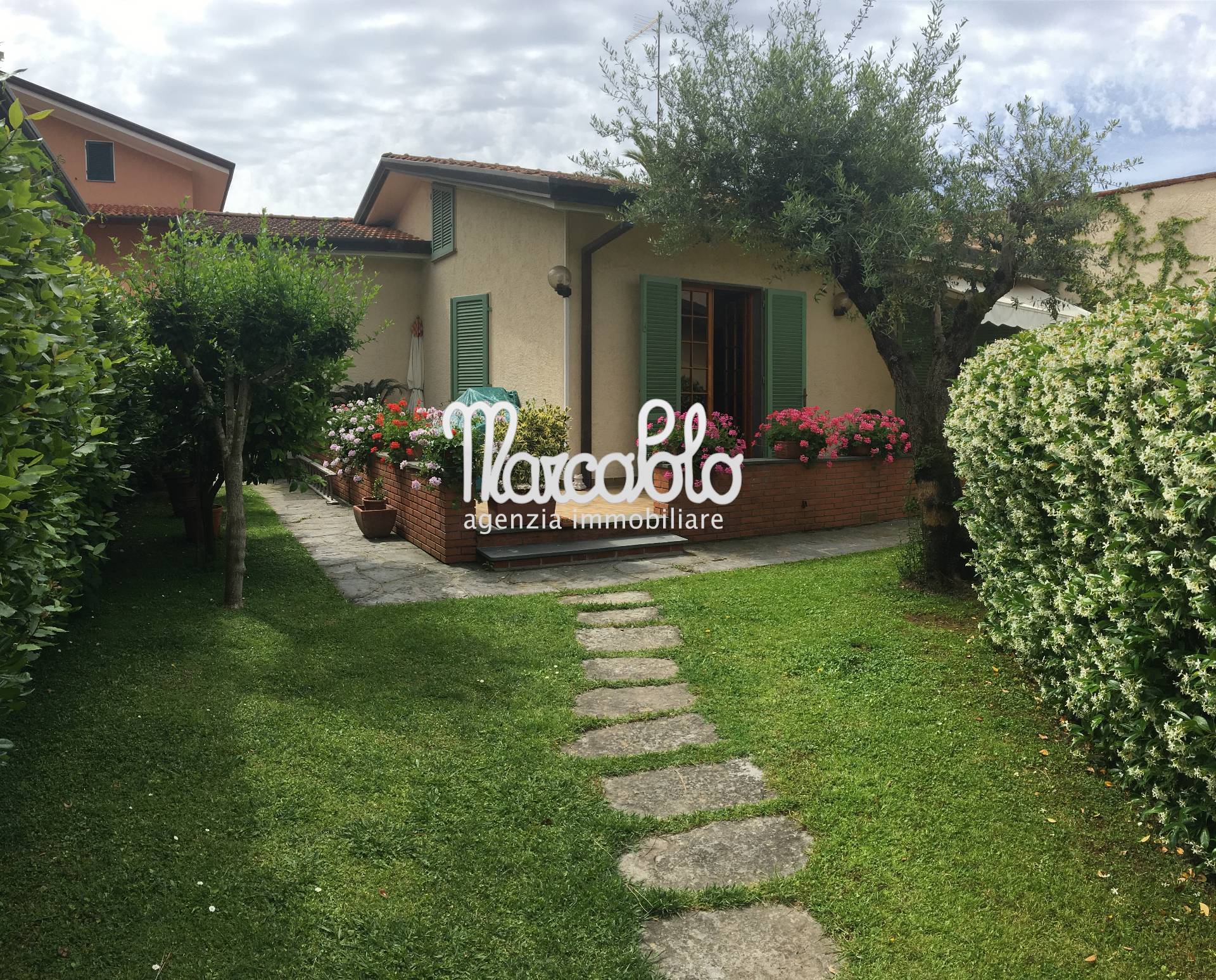 Small House for Holiday rent Ref. 1218