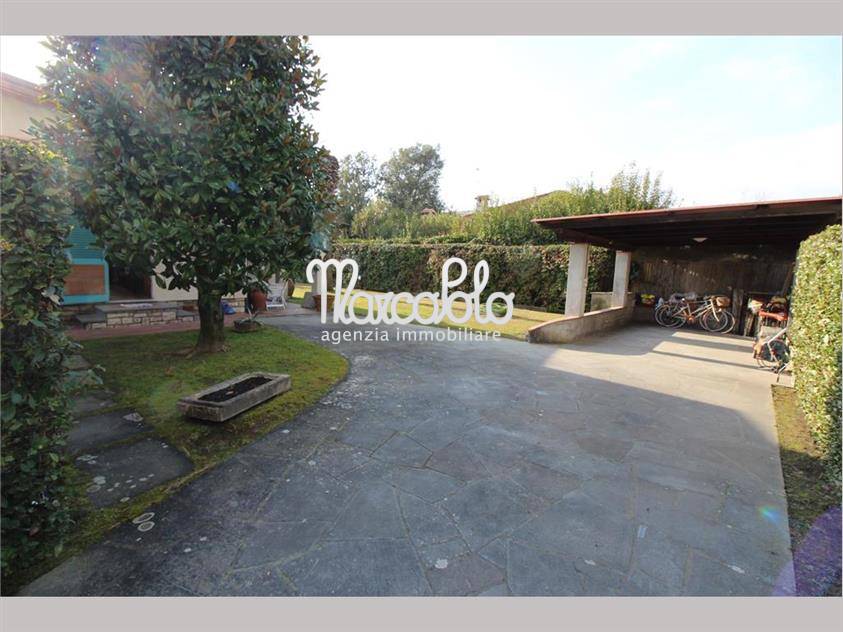 Villa FORTE DEI MARMI vendita  Centro  Agenzia Immobiliare Marco Polo