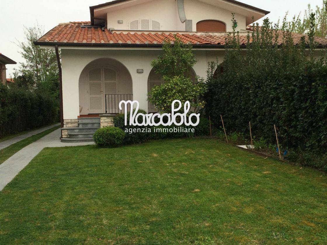 Villa FORTE DEI MARMI affitto  Centro  Agenzia Immobiliare Marco Polo