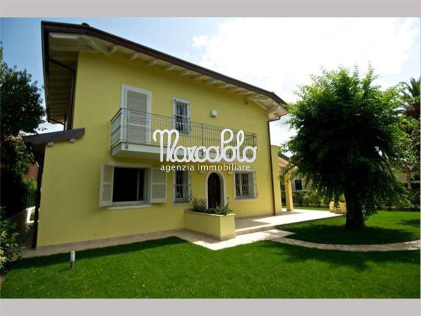 Villa FORTE DEI MARMI vendita    Agenzia Immobiliare Marco Polo