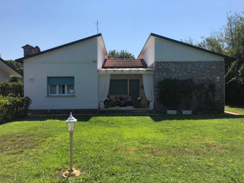 Villa in Affitto stagionale
