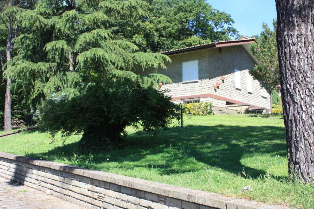 Villa MANZIANA vendita  le fornaci  Agenzia OBYCASA di Manziana